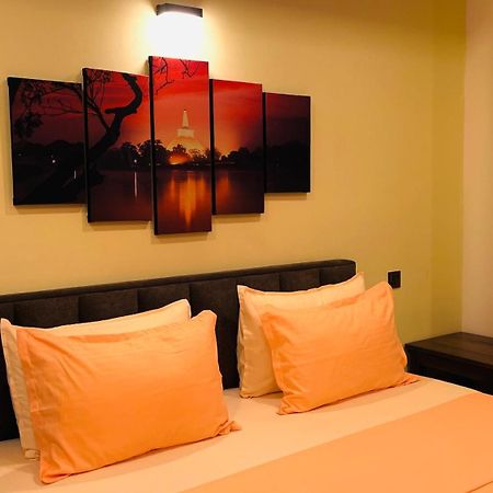 Sun Dove Suite Kandy Extérieur photo
