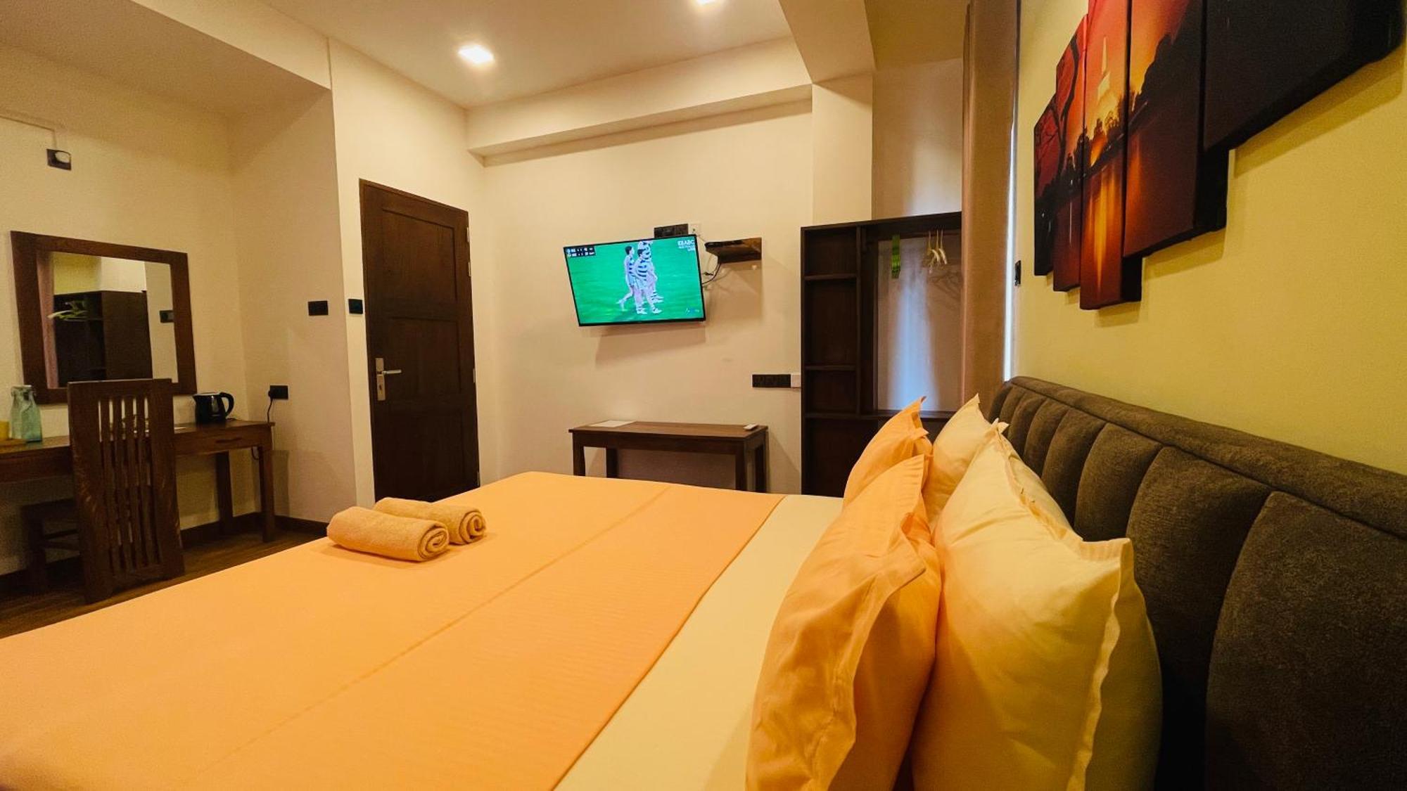 Sun Dove Suite Kandy Extérieur photo